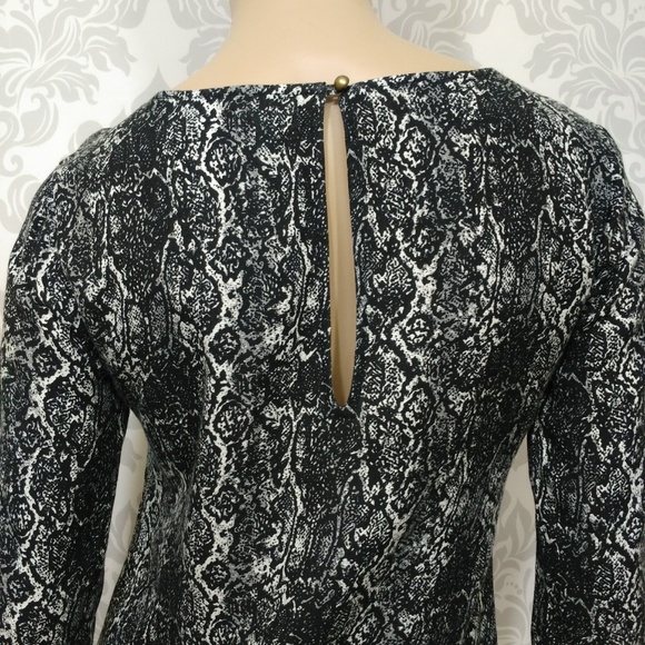 Ecote Urban Outfitters Grey Snake Print Boho Embroidered Mini Dress size S - Picture 4 of 8